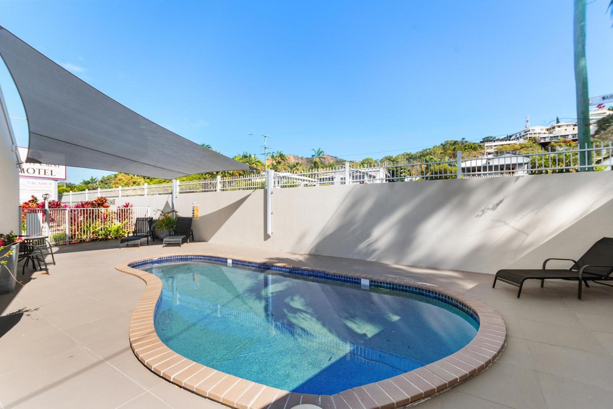 Castle Crest Motel Townsville Exterior foto